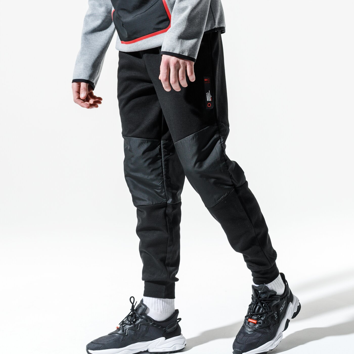 Мъжки панталони CONFRONT ПАНТАЛОНИ CLEGANE cf120spm34001 цвят черен