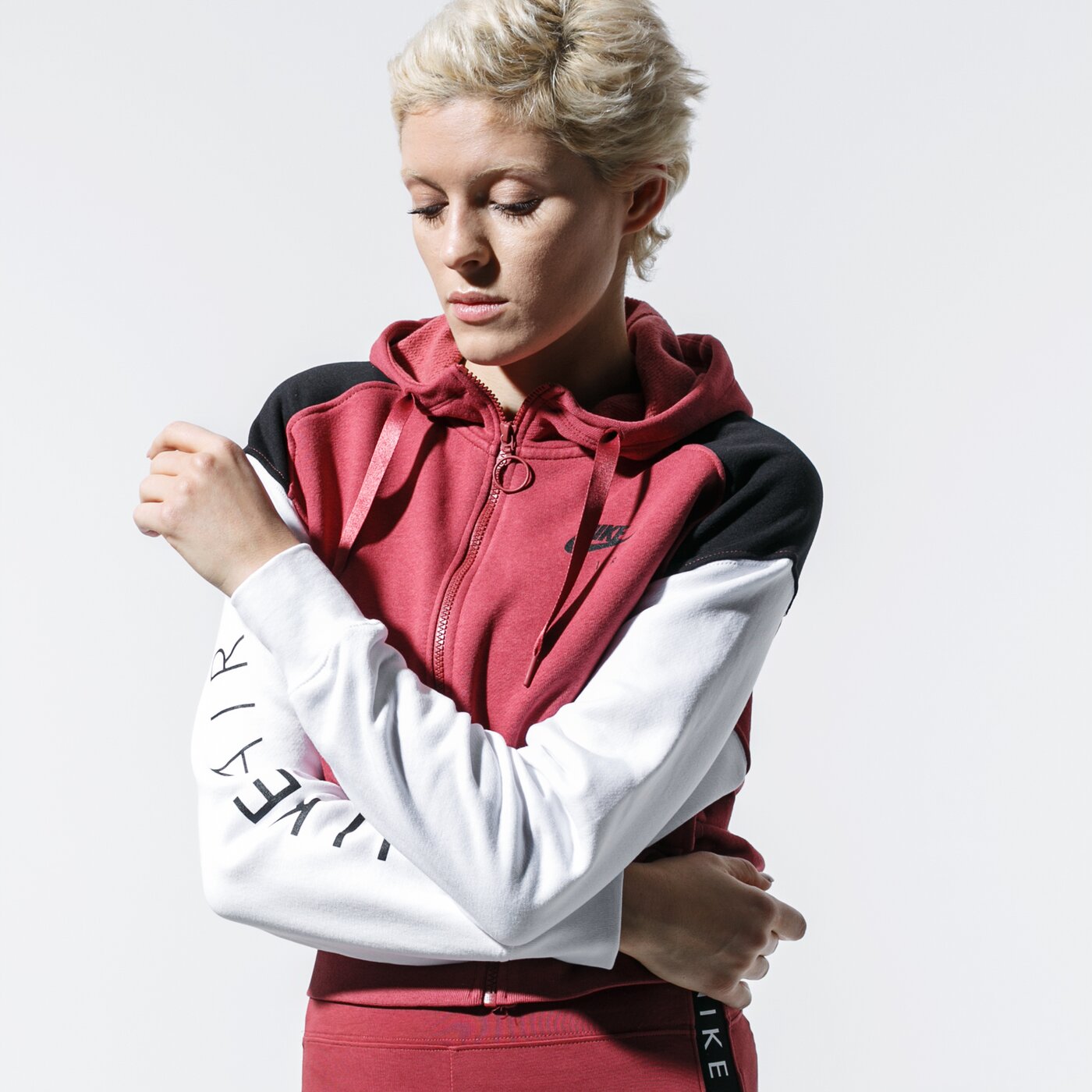 Дамски суичър NIKE СУИТЧЪР С КАЧУЛКА W NSW AIR HOODIE FZ BB bv4771-661 цвят бордо