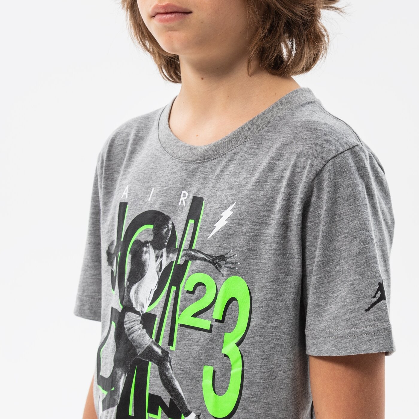 Детска тениска JORDAN ТЕНИСКА JUMBLE AIR TIME SS TEE BOY 95b238-geh цвят сив