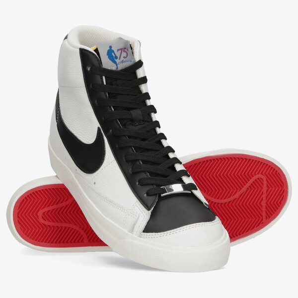 Мъжки маратонки NIKE BLAZER MID '77 EMB dd8025-101 цвят черен