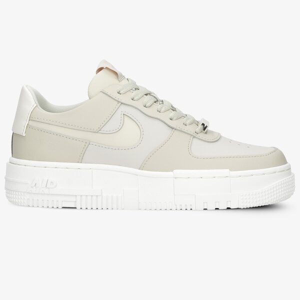 Дамски маратонки NIKE AIR FORCE 1 PIXEL  ck6649-104 цвят бежов