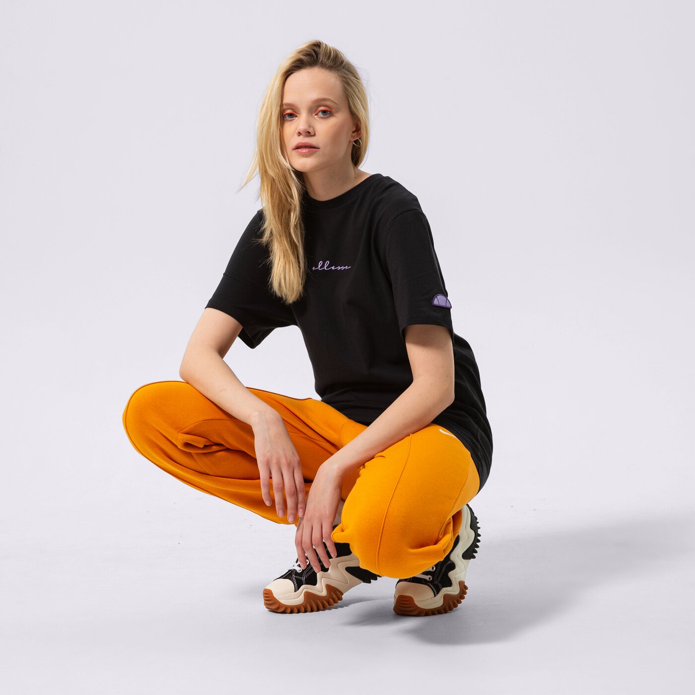 Дамска тениска ELLESSE ТЕНИСКА MIRESA TEE WSHD BLK sgm14160079 цвят черен