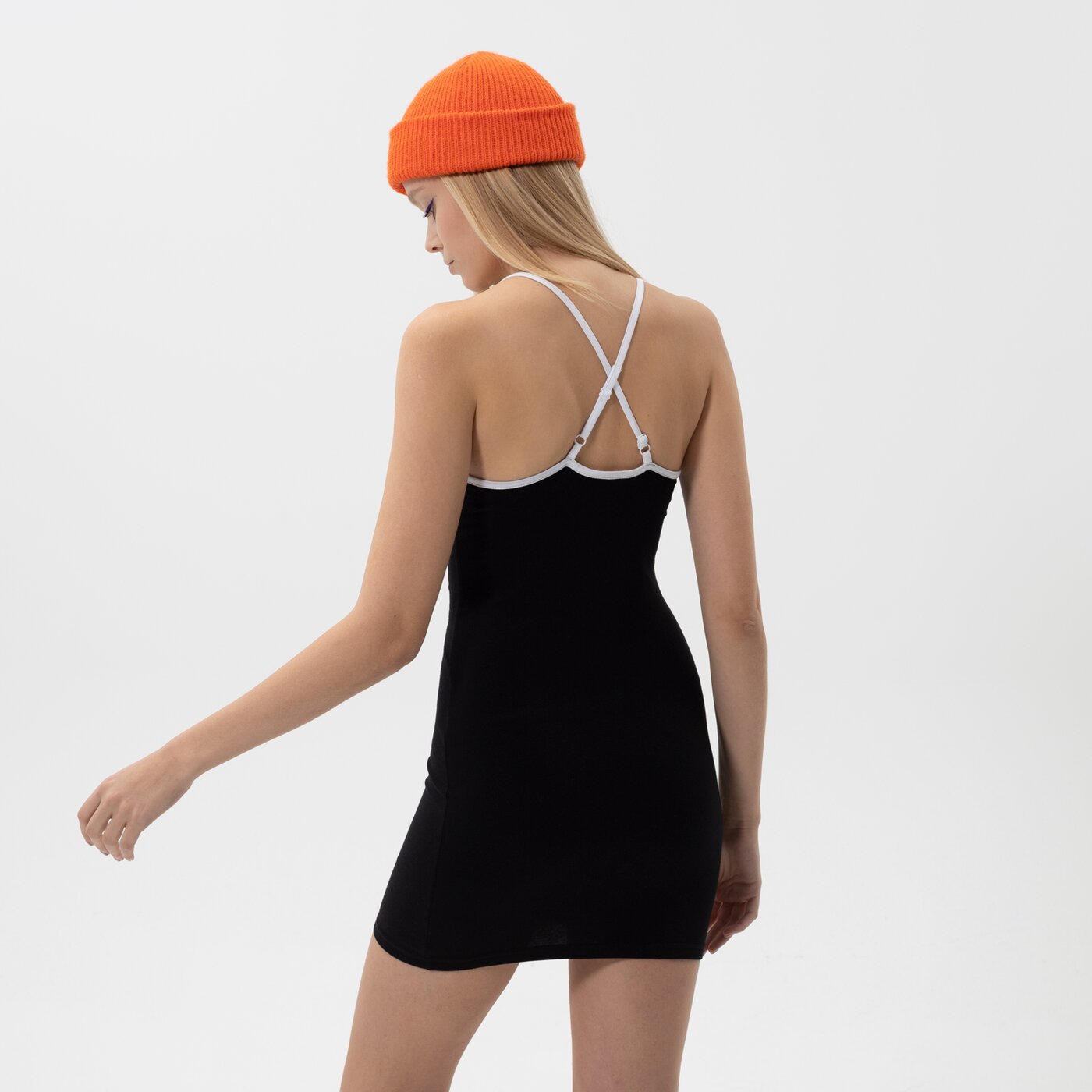 Дамски ELLESSE РОКЛЯ FIRMA АНЦУГS BLK sgi11015011 цвят черен