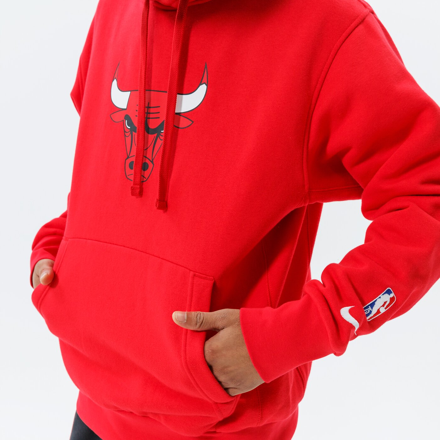 Мъжки суичър NIKE СУИТЧЪР С КАЧУЛКА CHI M NK PO FLC ESSNTL NBA db1822-657 цвят червен