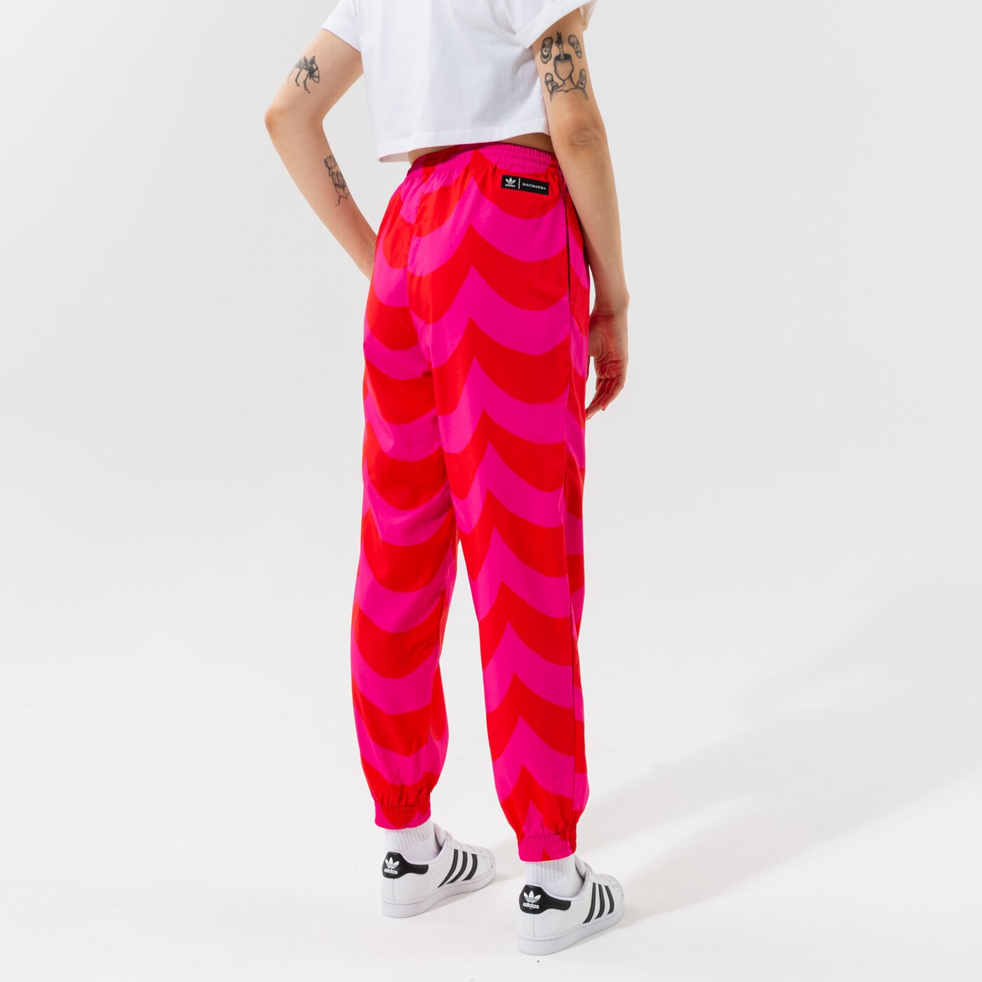 Дамски панталони ADIDAS ПАНТАЛОНИ TRACK PANT h20480 цвят червен