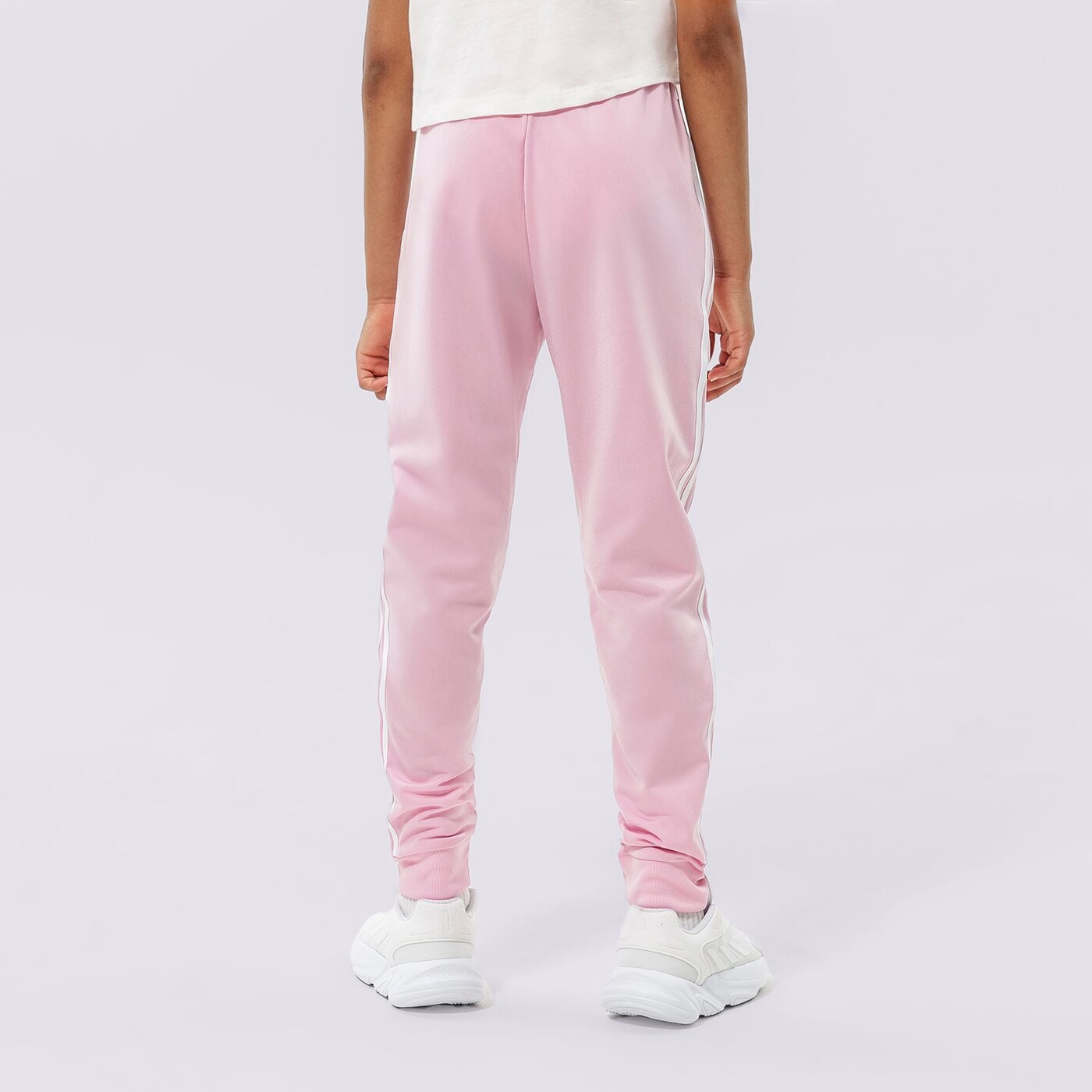 Детски панталони ADIDAS ПАНТАЛОНИ SST TRACK PANTS GIRL hd2046 цвят розов