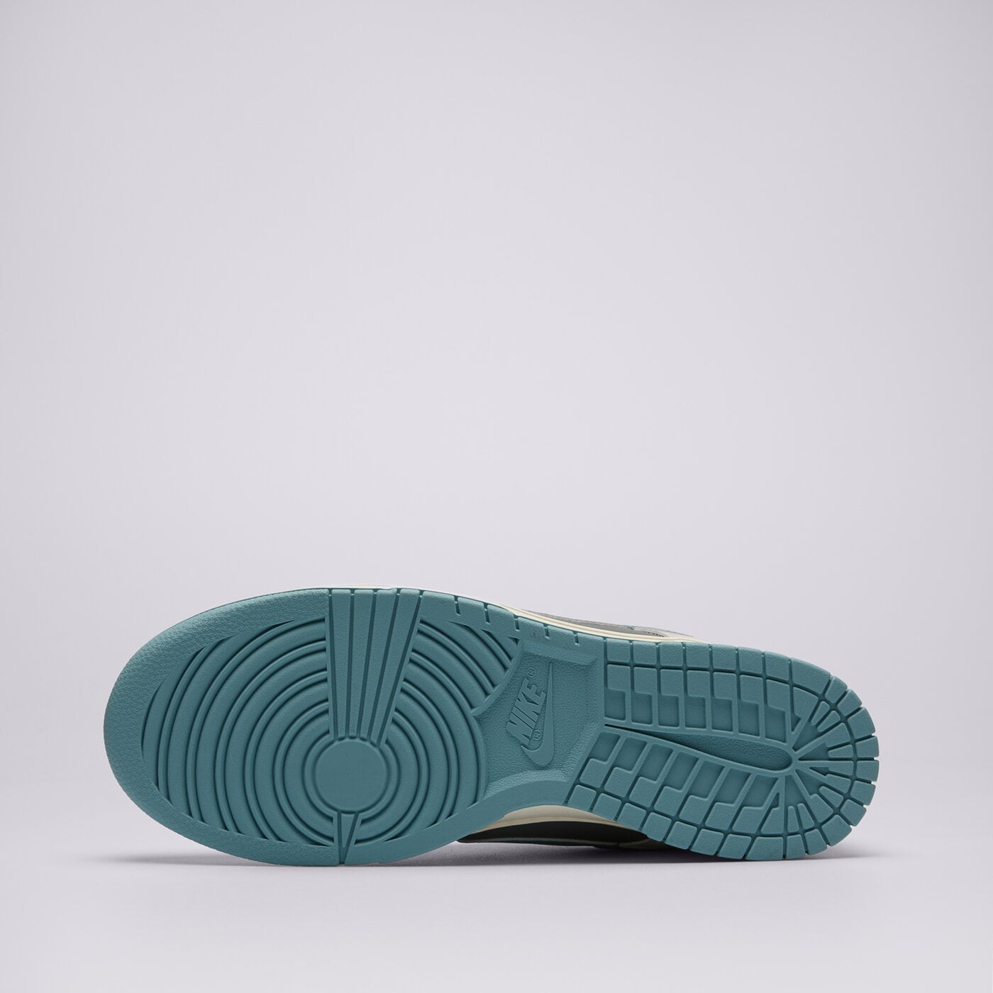 Мъжки маратонки NIKE DUNK LOW RETRO hf5441-001 цвят сив