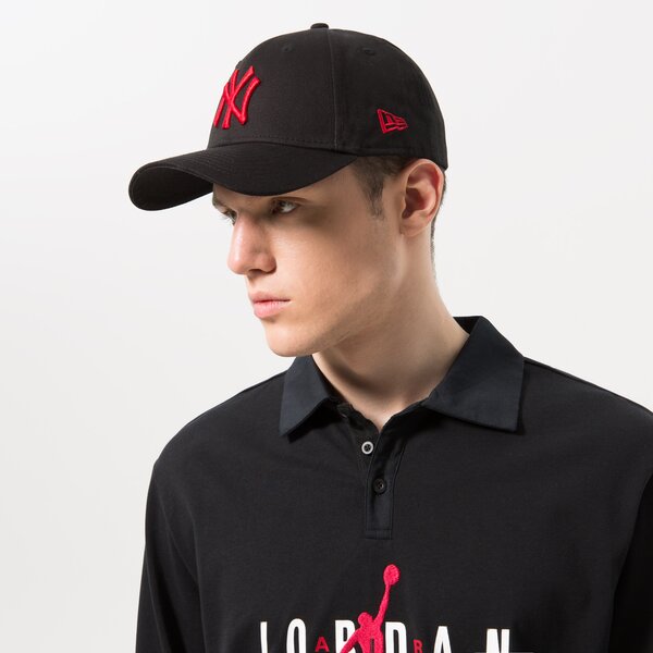 Мъжка шапка с козирка NEW ERA ШАПКА LE 940 NYY BLK 60292494 цвят черен