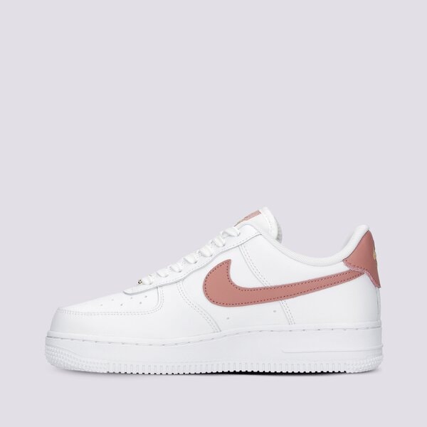 Дамски маратонки NIKE WMNS AIR FORCE 1 '07 ESS cz0270-103 цвят многоцветен