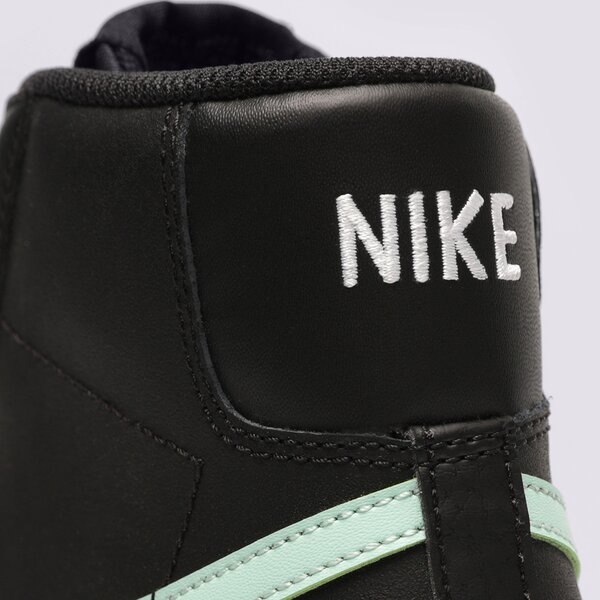 Детски маратонки NIKE BLAZER MID77 GS da4086-008 цвят черен