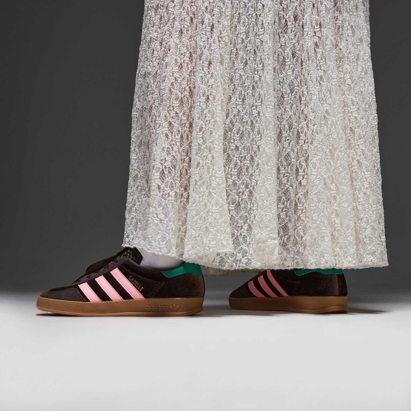 Дамски маратонки ADIDAS GAZELLE INDOOR W ji2714 цвят кафяв