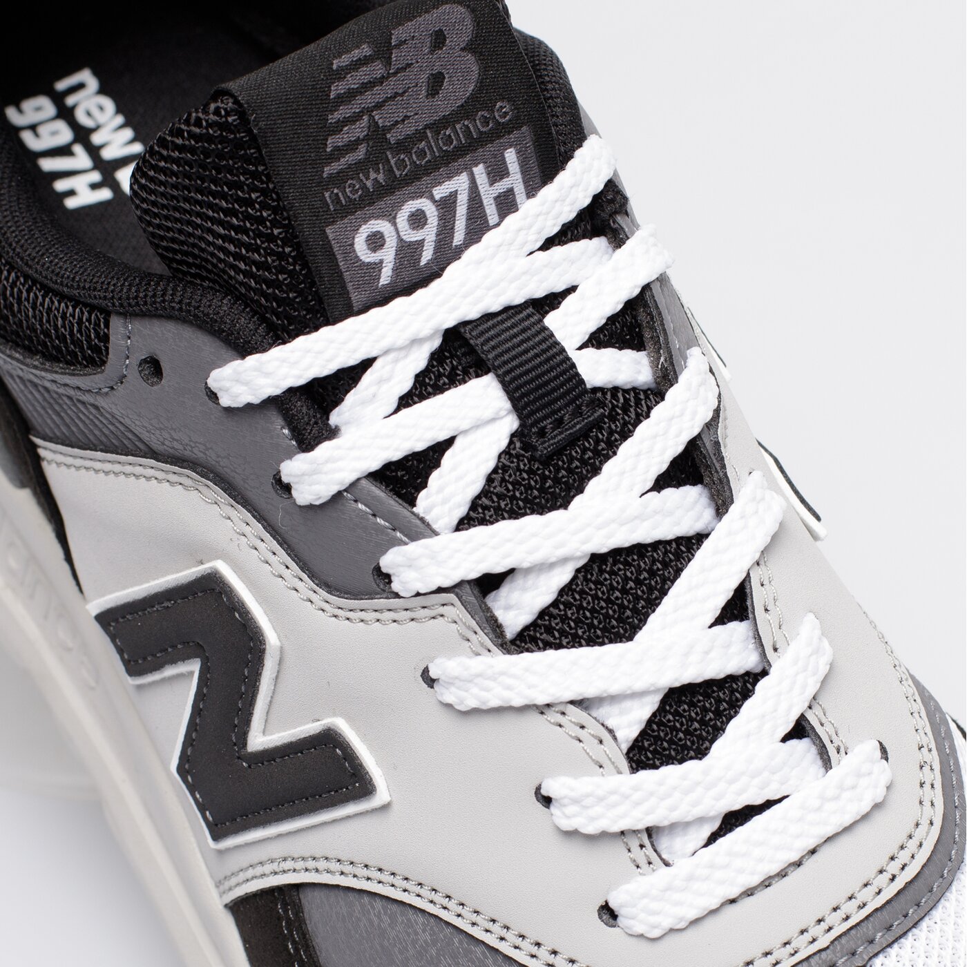 Мъжки маратонки NEW BALANCE 997  cm997hvh цвят черен