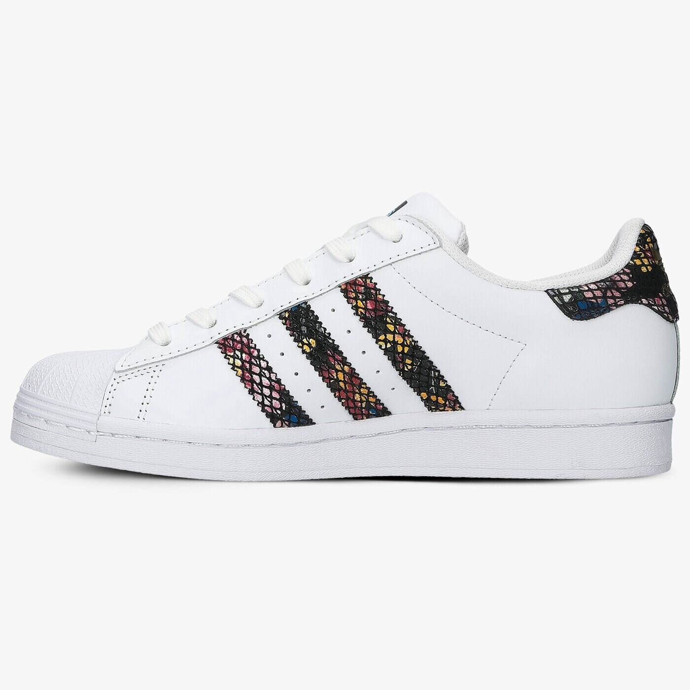 Дамски маратонки ADIDAS SUPERSTAR W  fw3692 цвят бял
