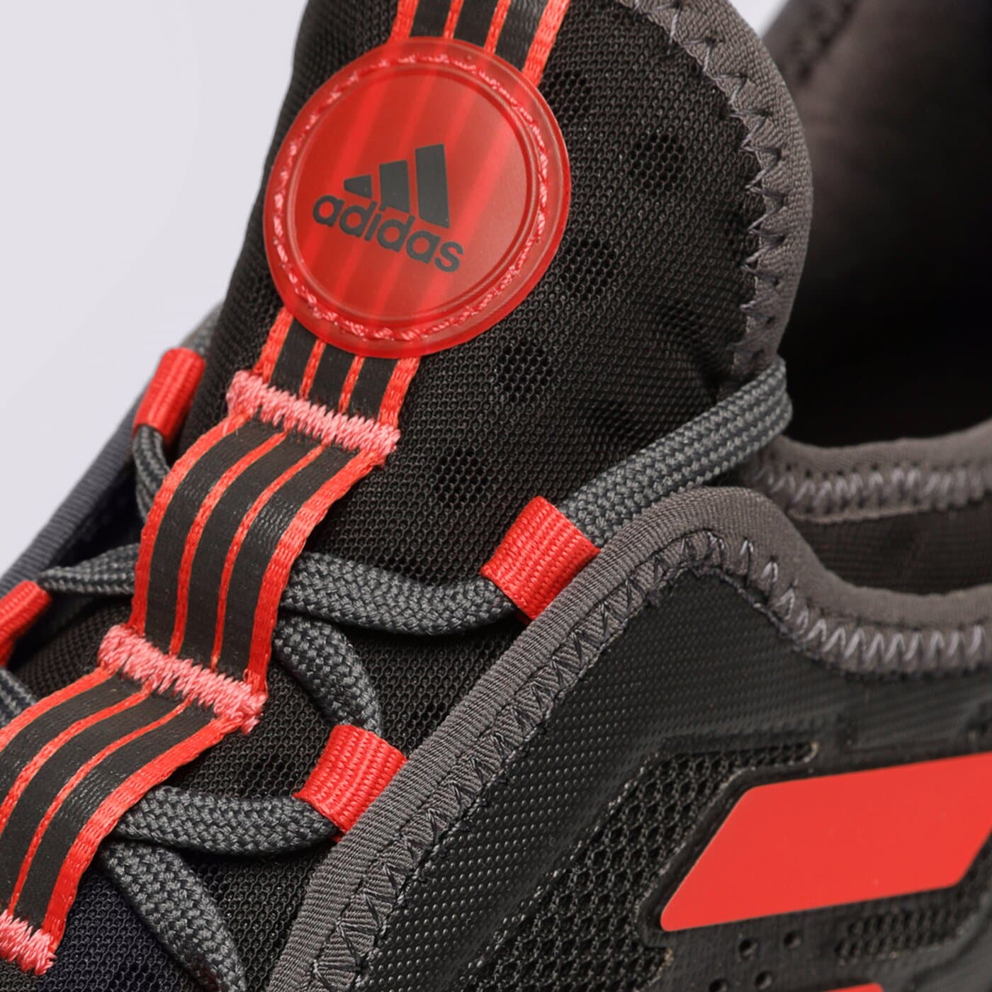 Мъжки маратонки ADIDAS WEB BOOST hq4155 цвят черен