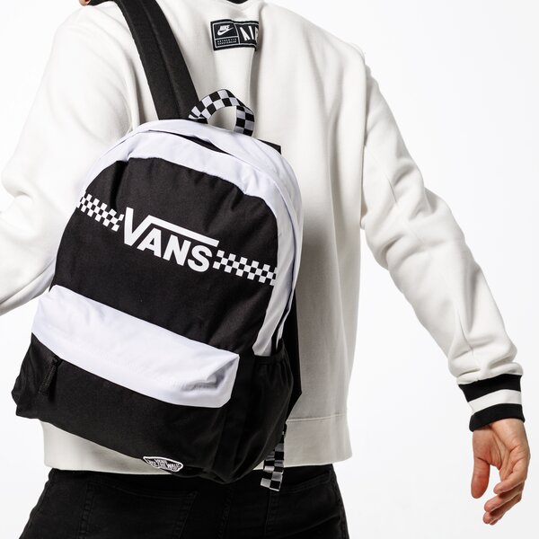 Детска раница VANS РАНИЦА GOOD SPORT REALM vn0a3t7buvj цвят черен
