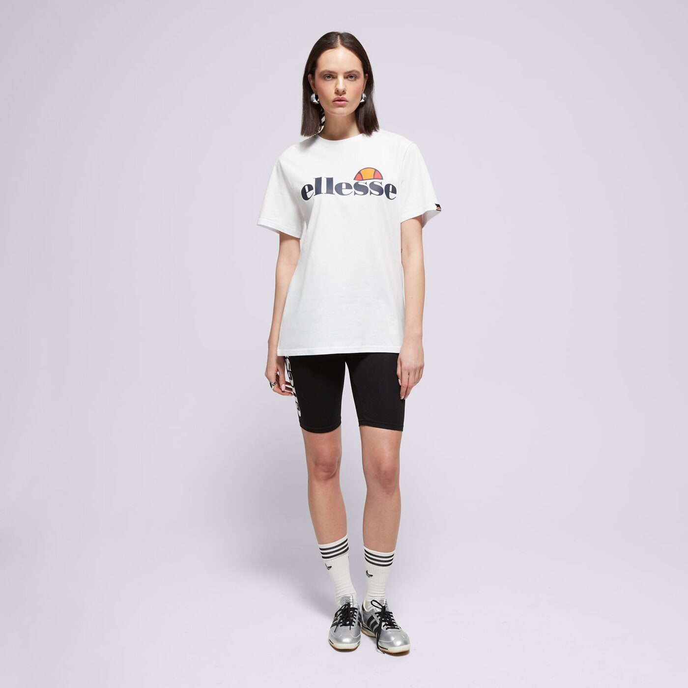 Дамски къси панталони ELLESSE ШОРТИ TOUR BLK sgc07616011 цвят черен