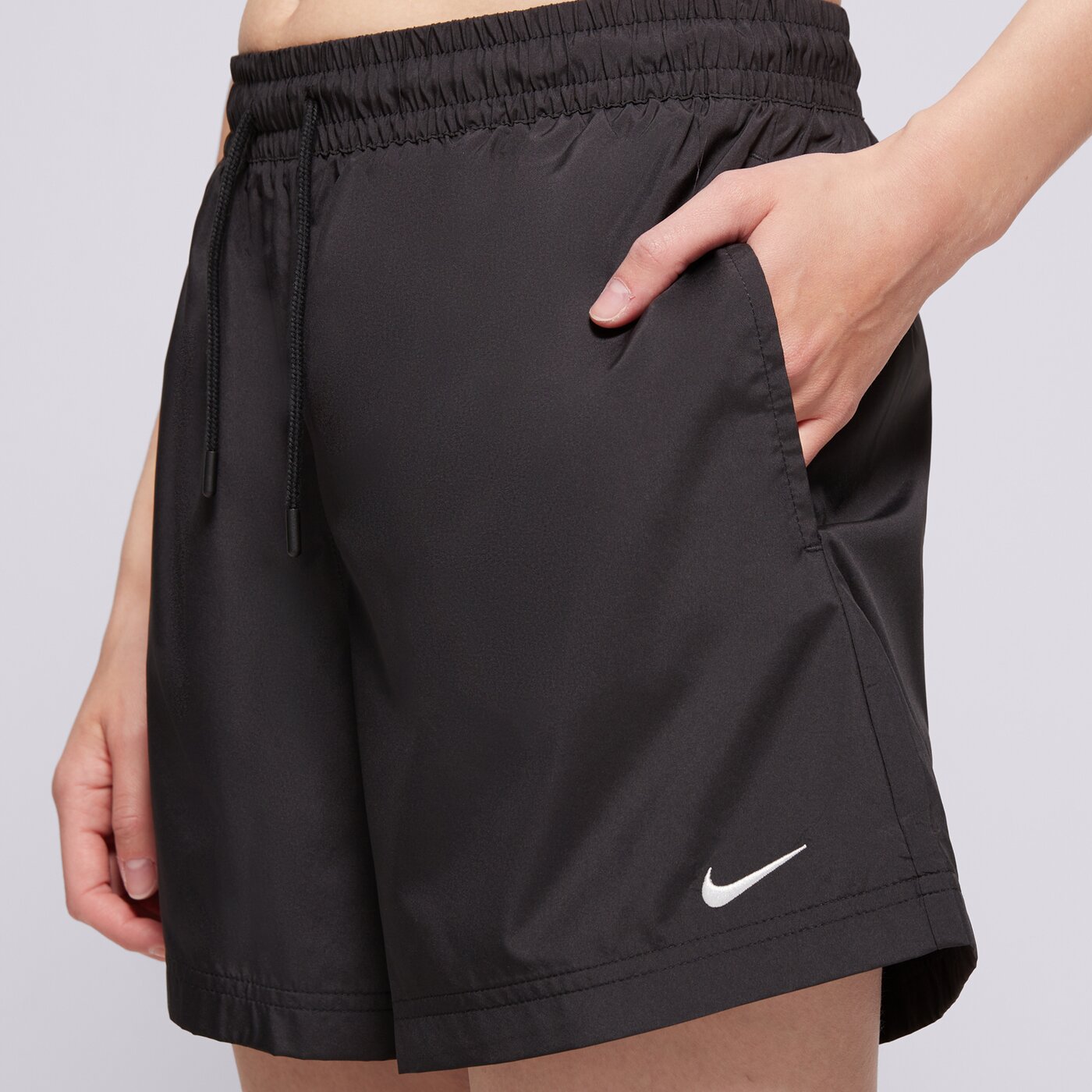 Дамски къси панталони NIKE ШОРТИ W NSW MR ESSNTL WVN SHORT fv7557-010 цвят черен