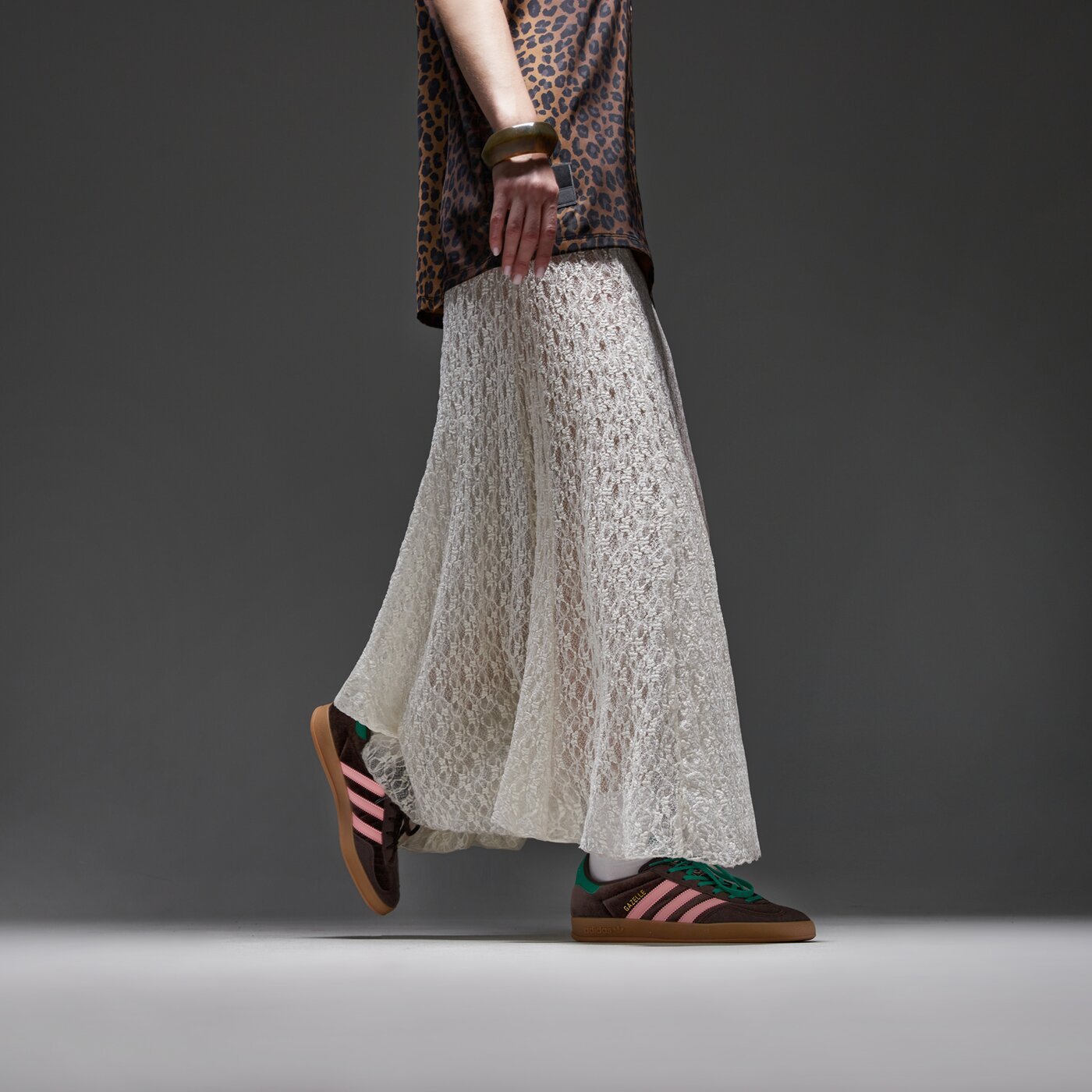 Дамски маратонки ADIDAS GAZELLE INDOOR W ji2714 цвят кафяв