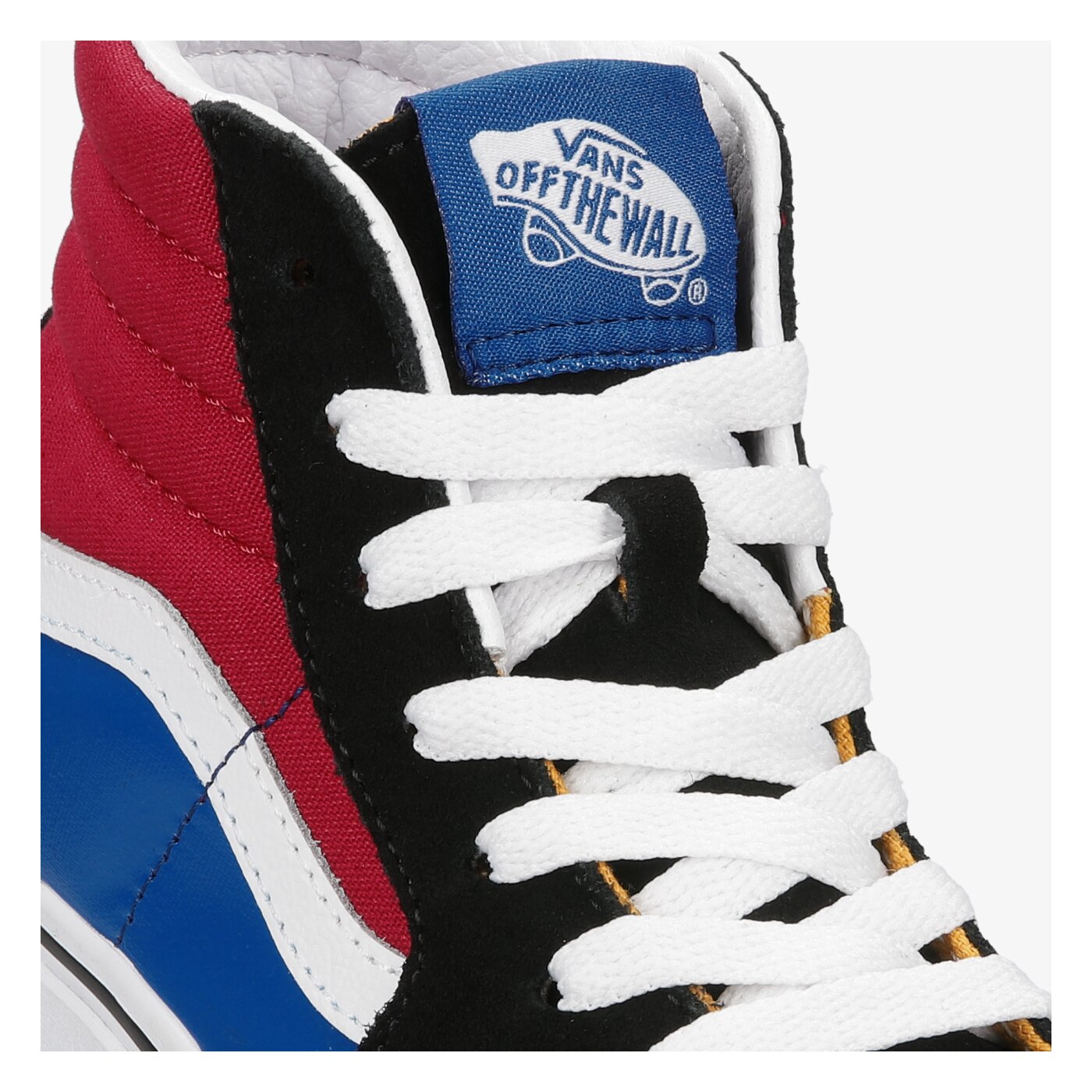 Детски маратонки VANS UY SK8-HI vn000d5f9am1 цвят червен