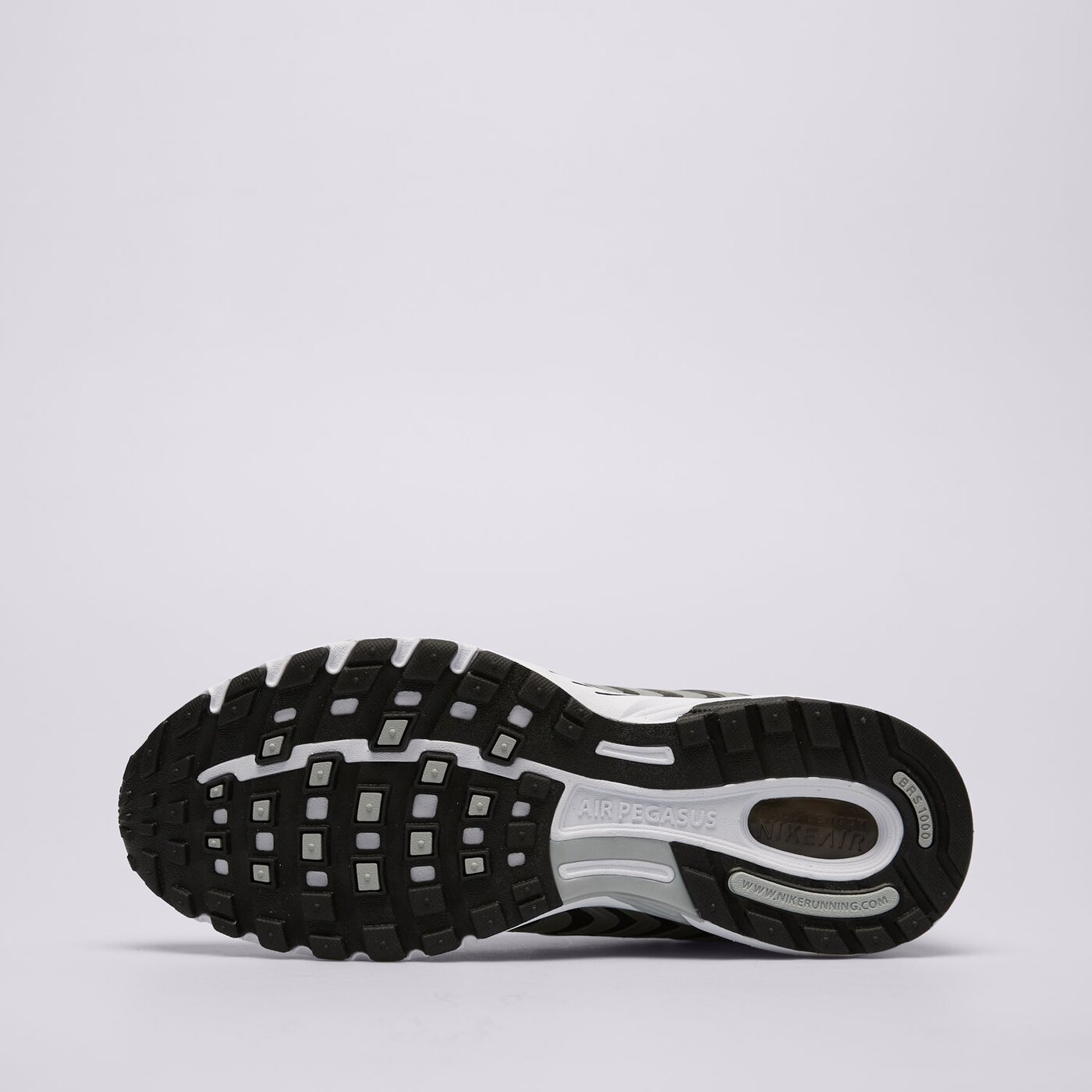 Мъжки маратонки NIKE AIR PEGASUS 2005 hq3031-002 цвят сив