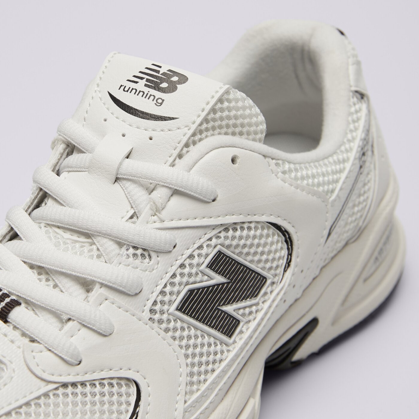 Детски маратонки NEW BALANCE 530  gr530cf цвят бял