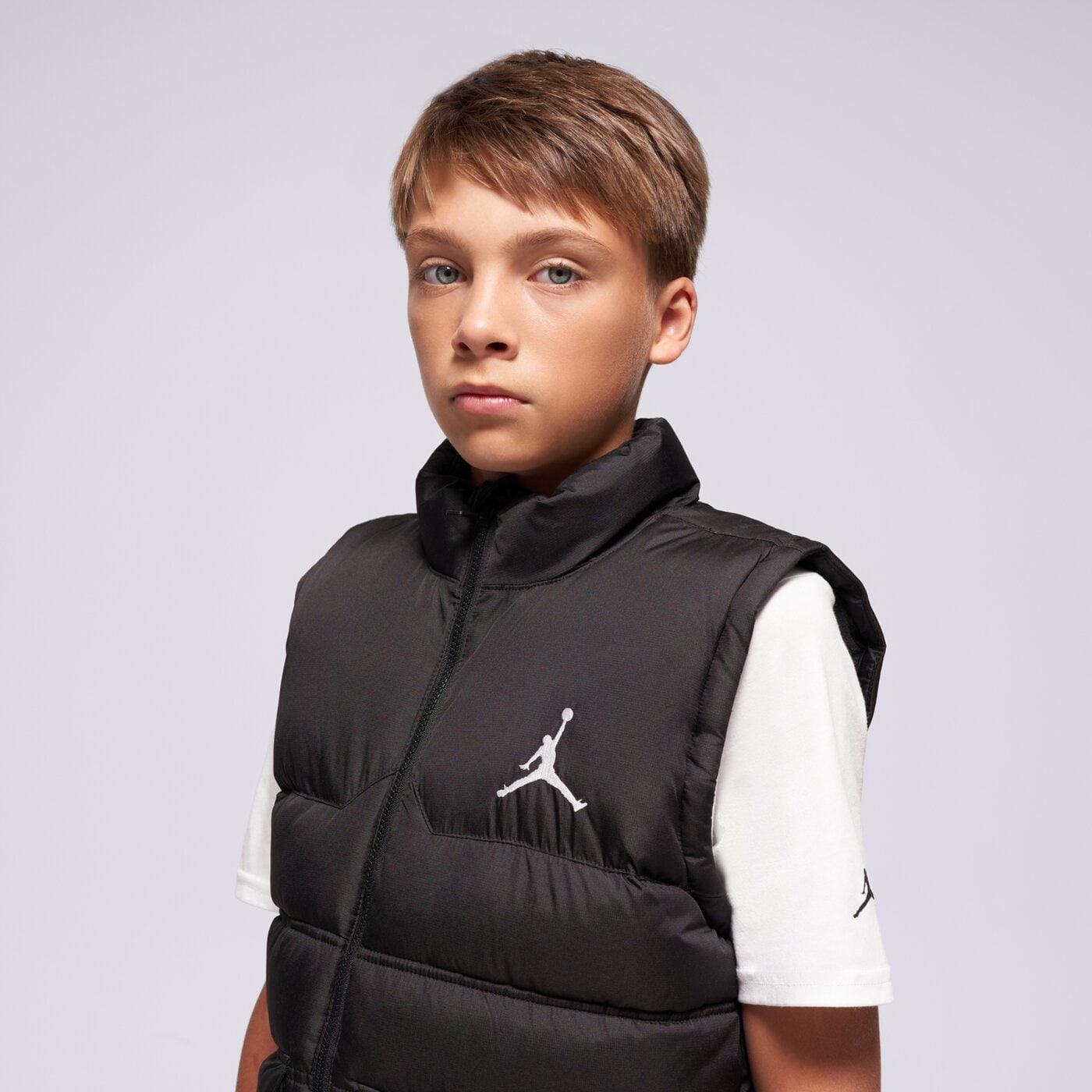 JORDAN ЕЛЕК JDB PUFFER FILLED VEST BOY 95d532-023 цвят черен