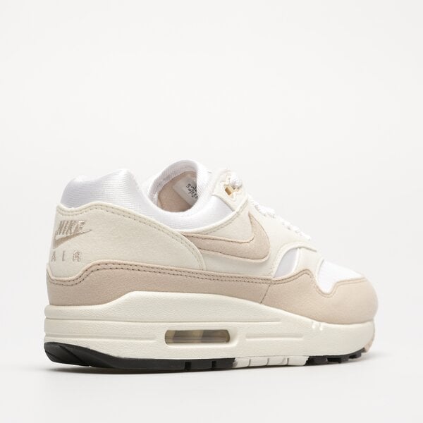 Дамски маратонки NIKE AIR MAX 1 '87 dz2628-101 цвят бежов