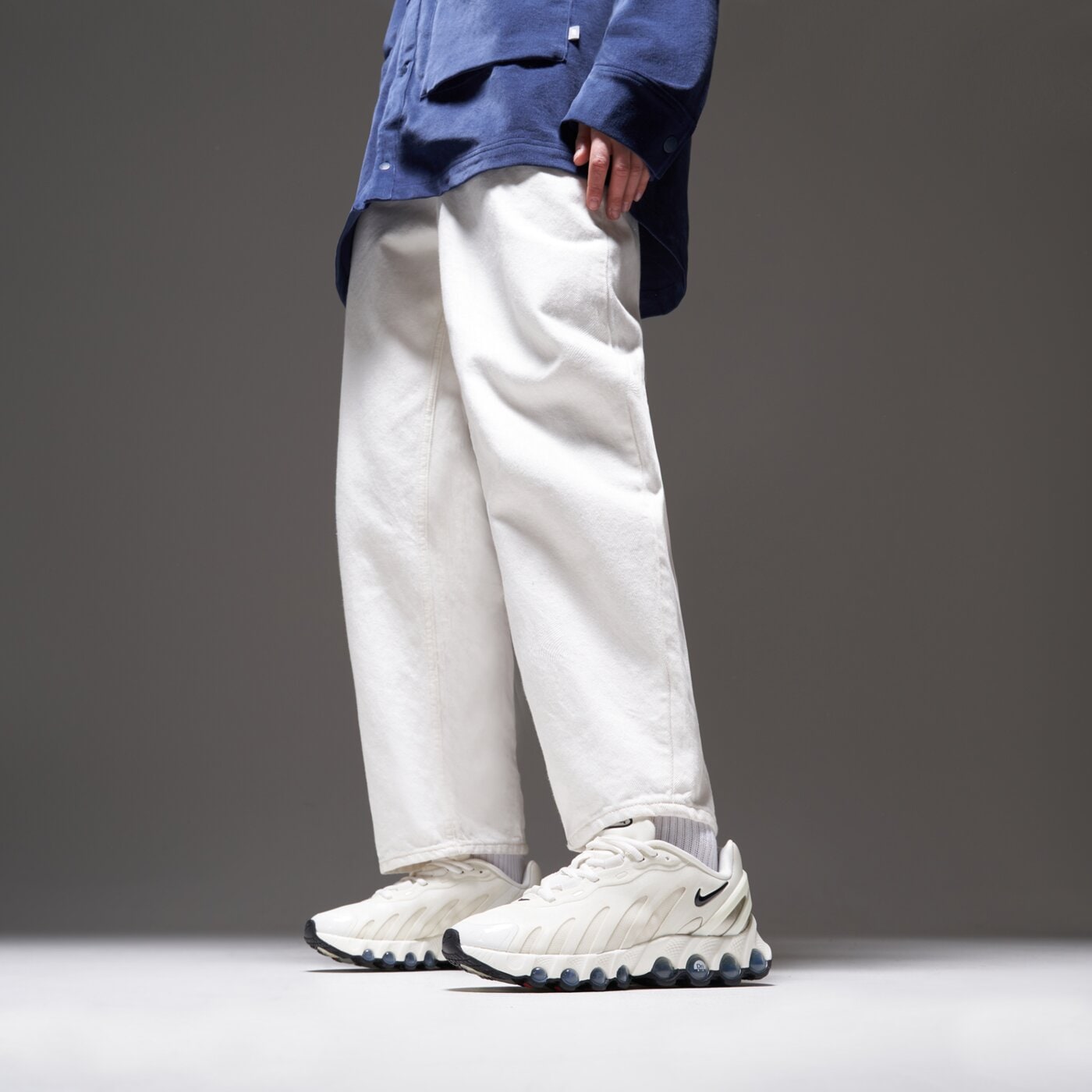 Дамски маратонки NIKE W AIR MAX DN8 hf5509-101 цвят кремав