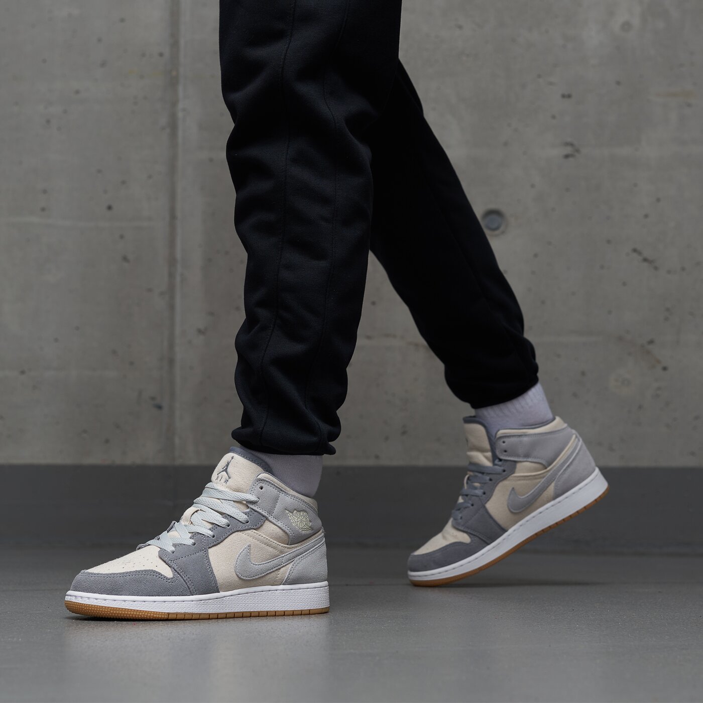 Детски маратонки AIR JORDAN 1 MID SE (GS) dn4346-100 цвят многоцветен