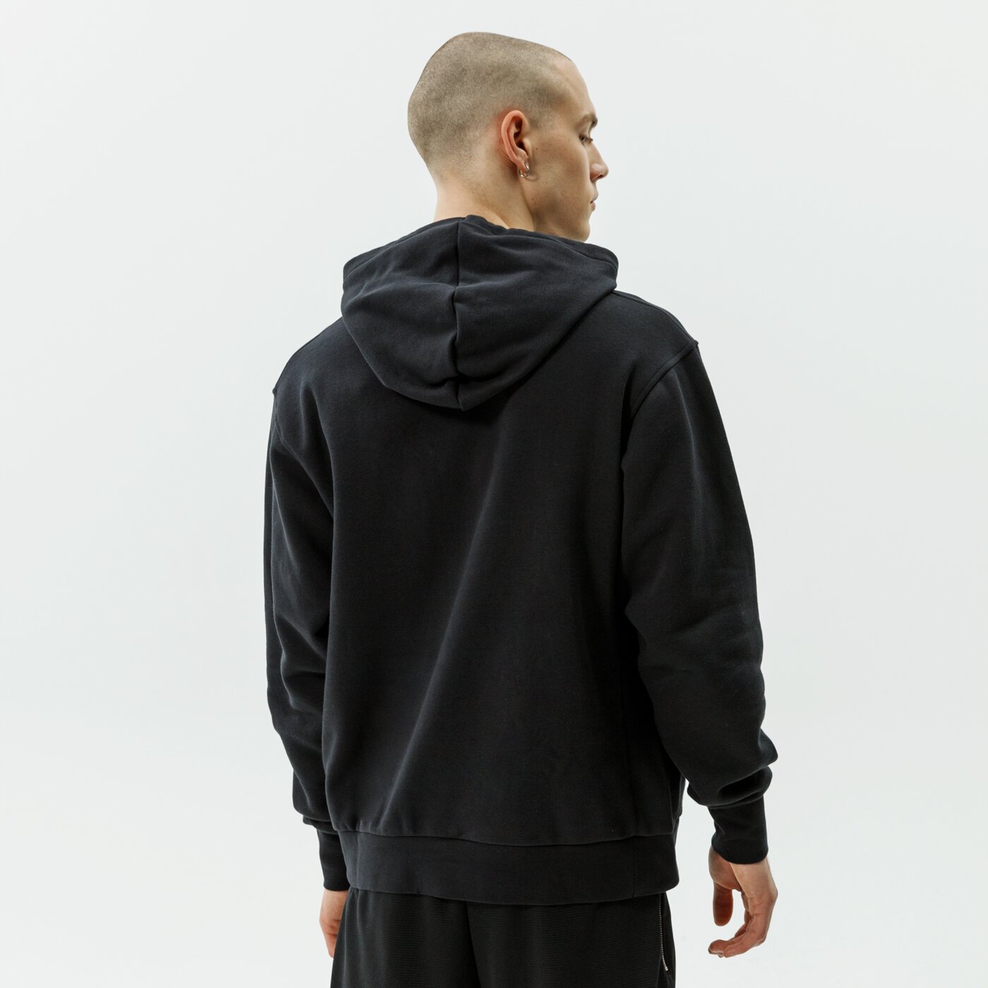 Мъжки суичър NIKE СУИТЧЪР С КАЧУЛКА BKN M NK PO FLC ESSNTL NBA db1816-010 цвят черен