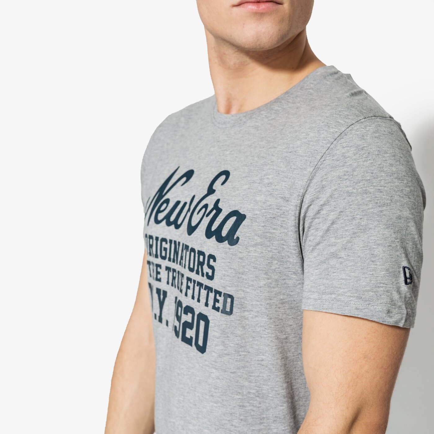 Мъжка тениска NEW ERA ТЕНИСКА SS NE ORIGINATORS TEE NE LGH 11585988 цвят сив