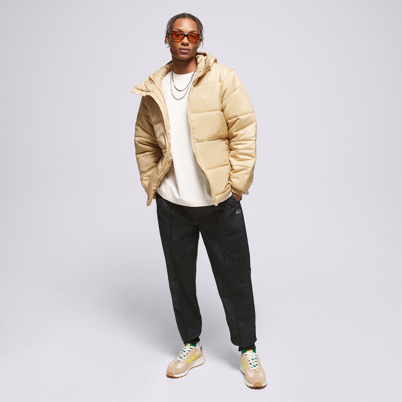 Мъжко зимно яке ADIDAS ЯКЕ ЗИМНО PAD HOODED PUFF h13556 цвят каки