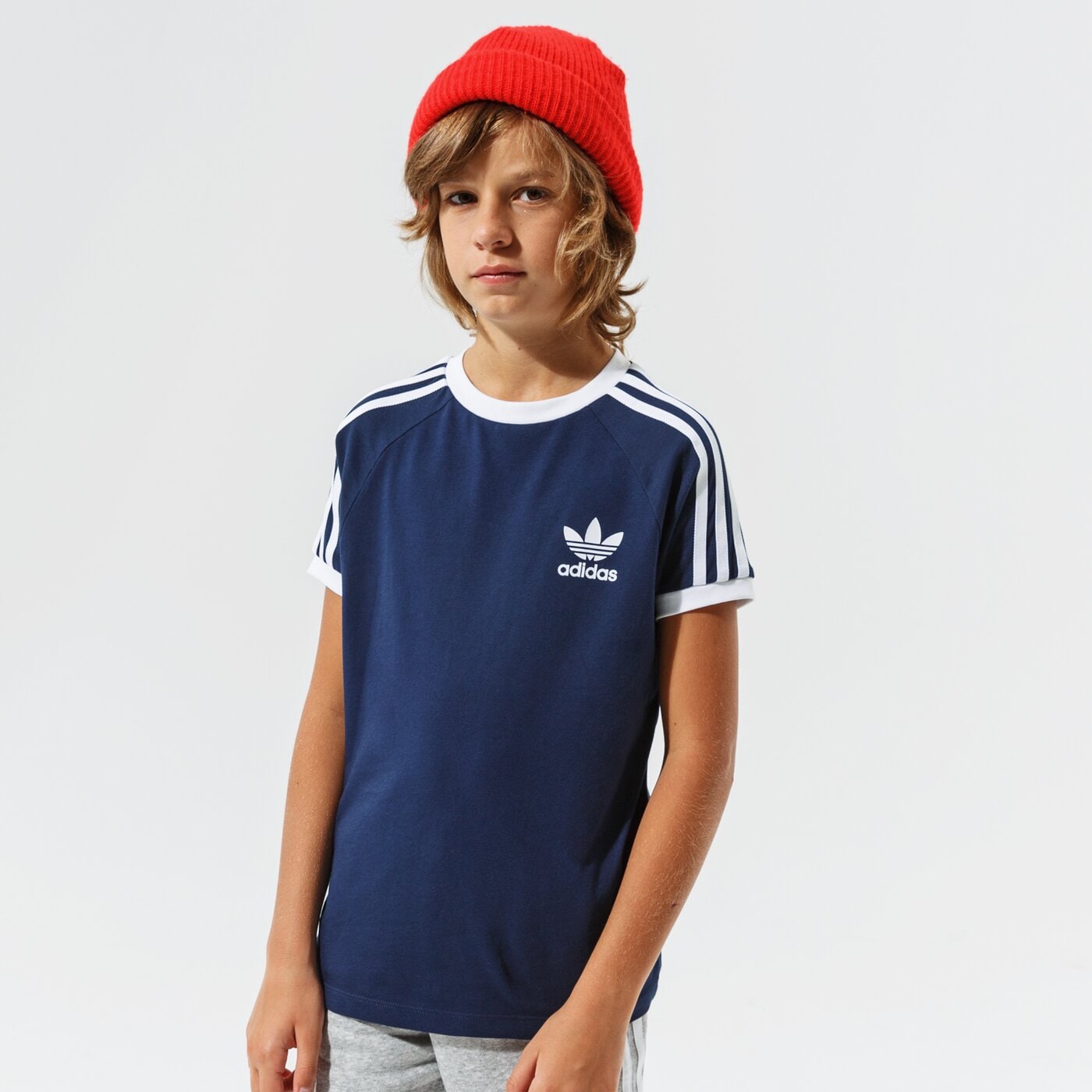 Детска тениска ADIDAS ТЕНИСКА 3STRIPES TEE MM gn8218 цвят черен