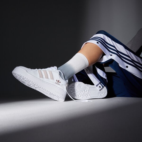 Дамски маратонки ADIDAS FORUM BOLD STRIPES W id1284 цвят бял