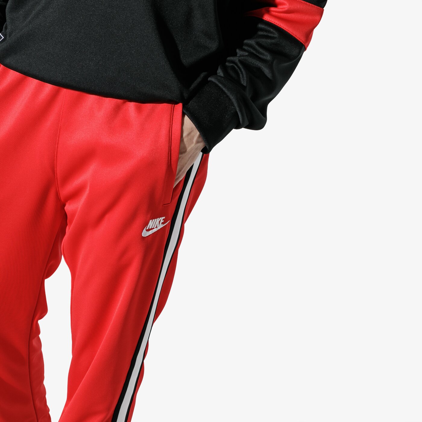 Мъжки панталони NIKE ПАНТАЛОНИ M NSW HE PANT OH TRIBUTE ar2246-657 цвят червен