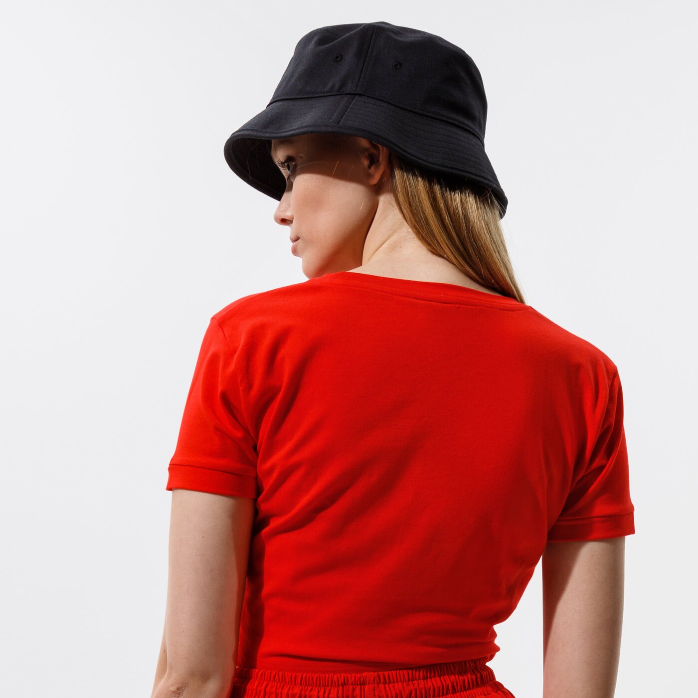 Дамска тениска ELLESSE ТЕНИСКА ROMANCIA CROP ТЕНИСКА RED sgi11087823 цвят червен