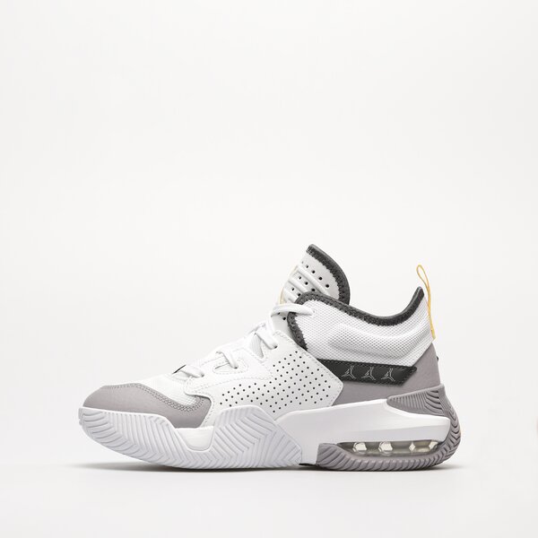 Детски маратонки JORDAN STAY LOYAL 2  dq8398-103 цвят бял