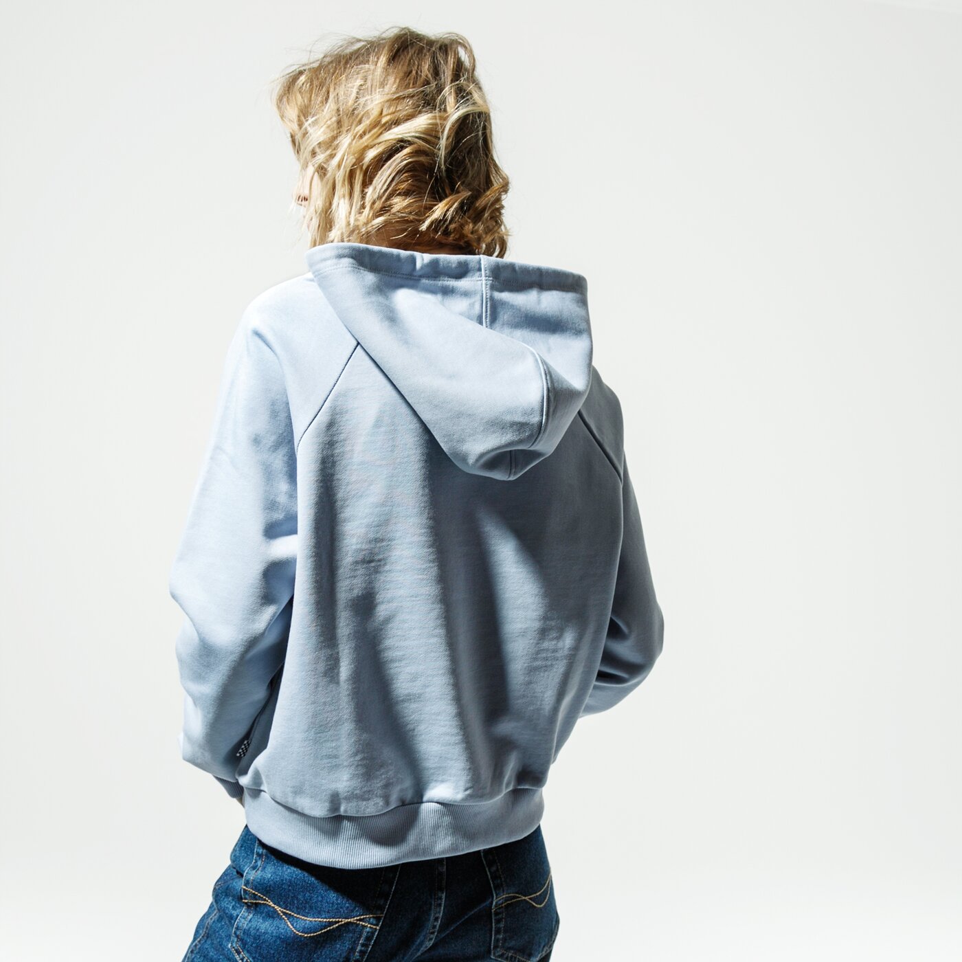 Дамски суичър VANS СУИТЧЪР С КАЧУЛКА WM FLYING V FT BOXY HOODIE ZEN BLUE vn0a4bg3vby1 цвят син