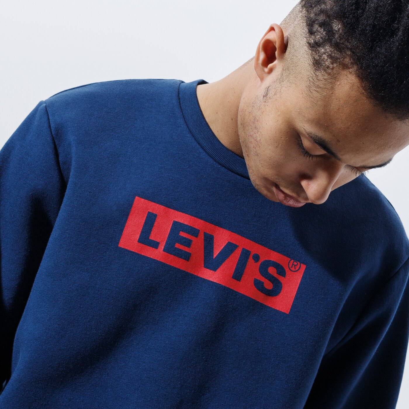 Мъжки суичър LEVI'S СУИТЧЪР T3 GRAPHIC CREW 38796-0029 цвят тъмносин