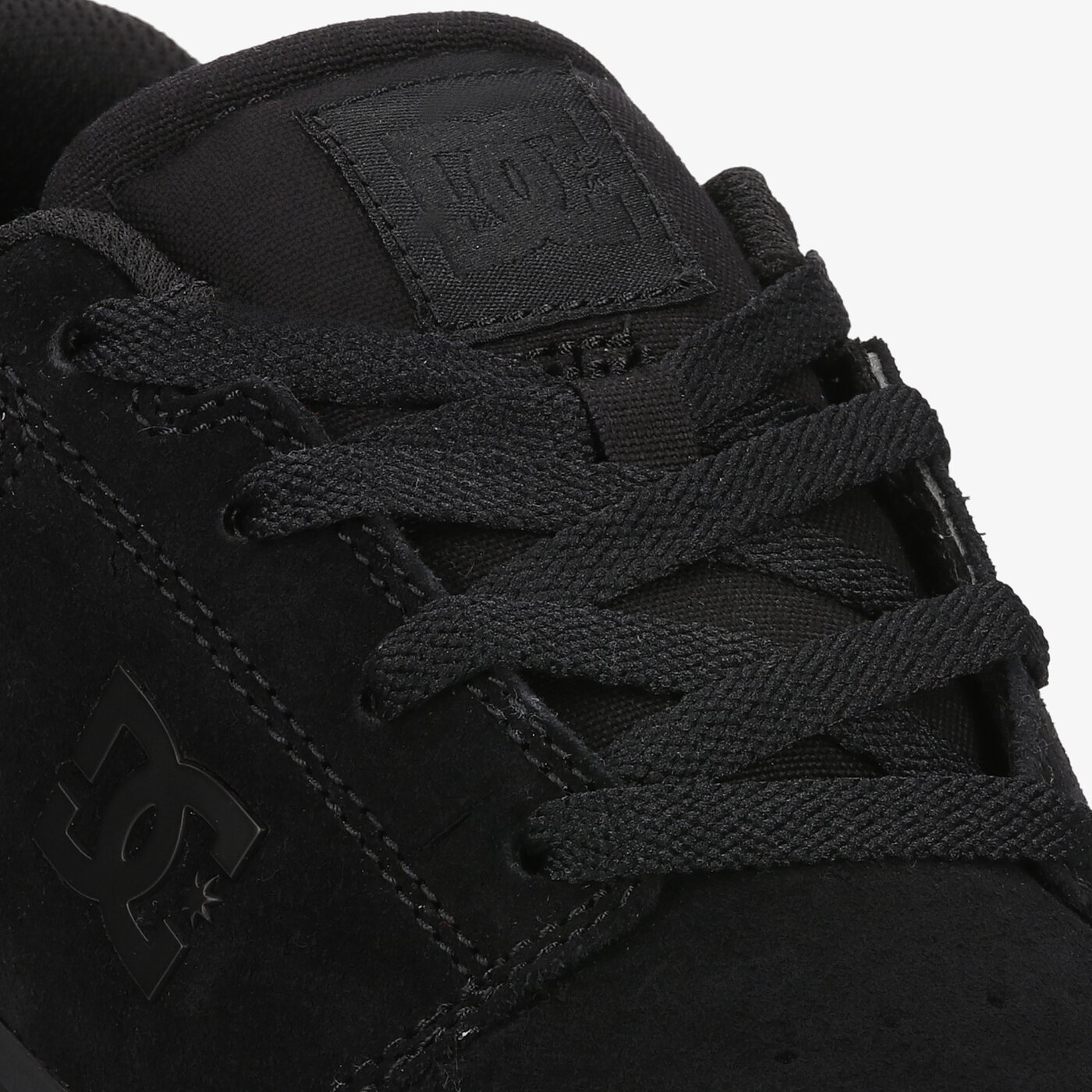 Мъжки маратонки DC CRISIS 2 adys1006473bk цвят черен