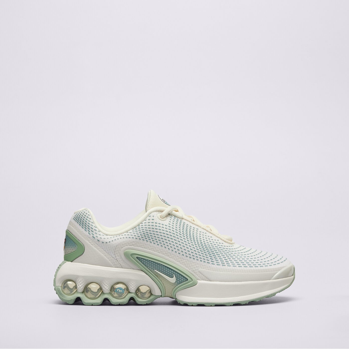 Детски маратонки NIKE AIR MAX DN (GS) ih7672001 цвят кремав