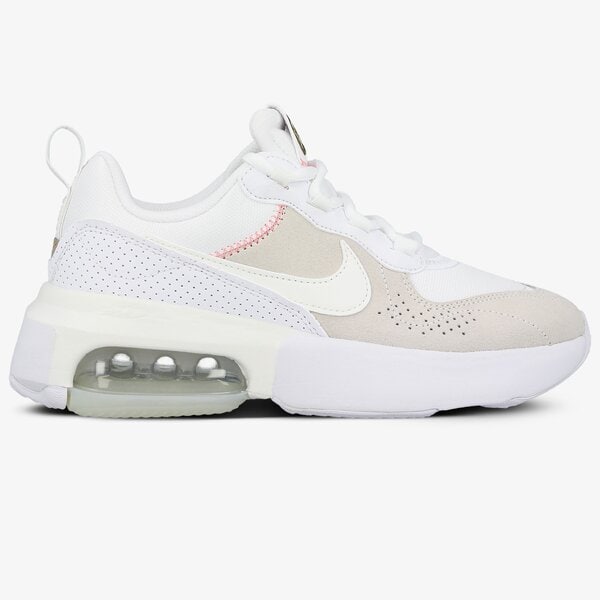 Дамски маратонки NIKE WMNS AIR MAX VERONA cz8106-100 цвят бял