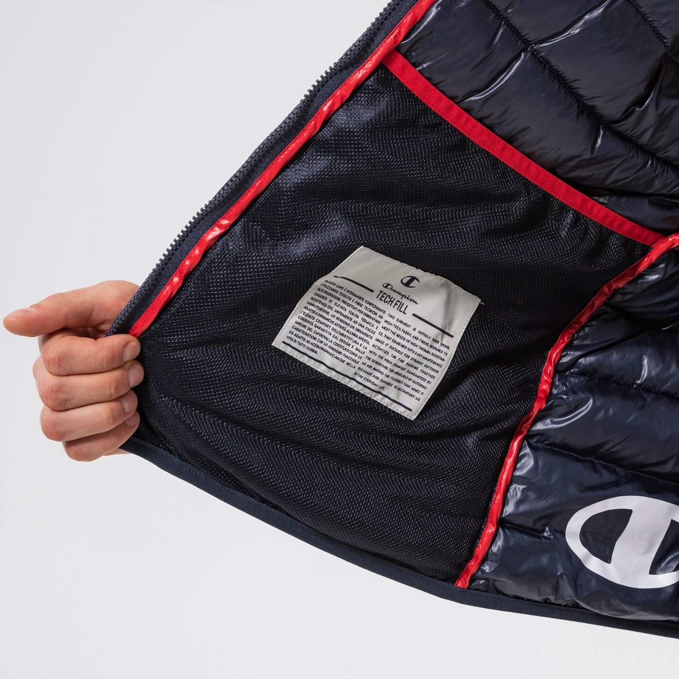 Мъжко зимно яке CHAMPION ЯКЕ ЗИМНО HOODED JACKET 216647bs501 цвят тъмносин