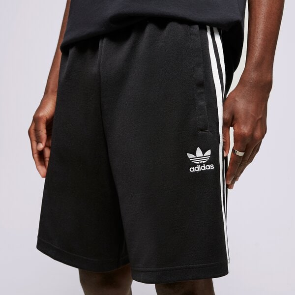 Мъжки къси панталони ADIDAS ШОРТИ SUPERSTAR SHORTS gu8214 цвят черен