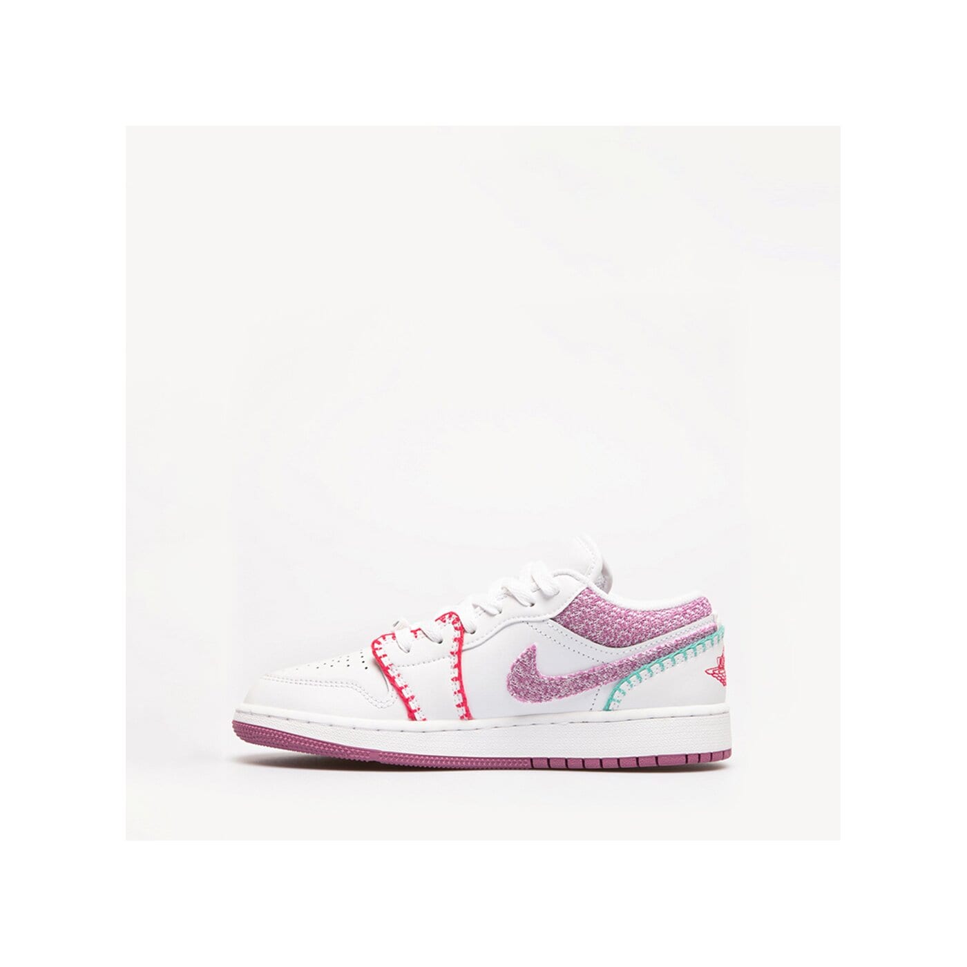 Детски маратонки AIR JORDAN 1 LOW SE (GS) dm9037-100 цвят бял