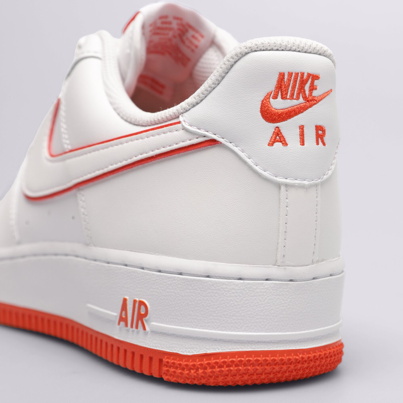 Мъжки маратонки NIKE AIR FORCE 1 '07  dv0788-102 цвят бял