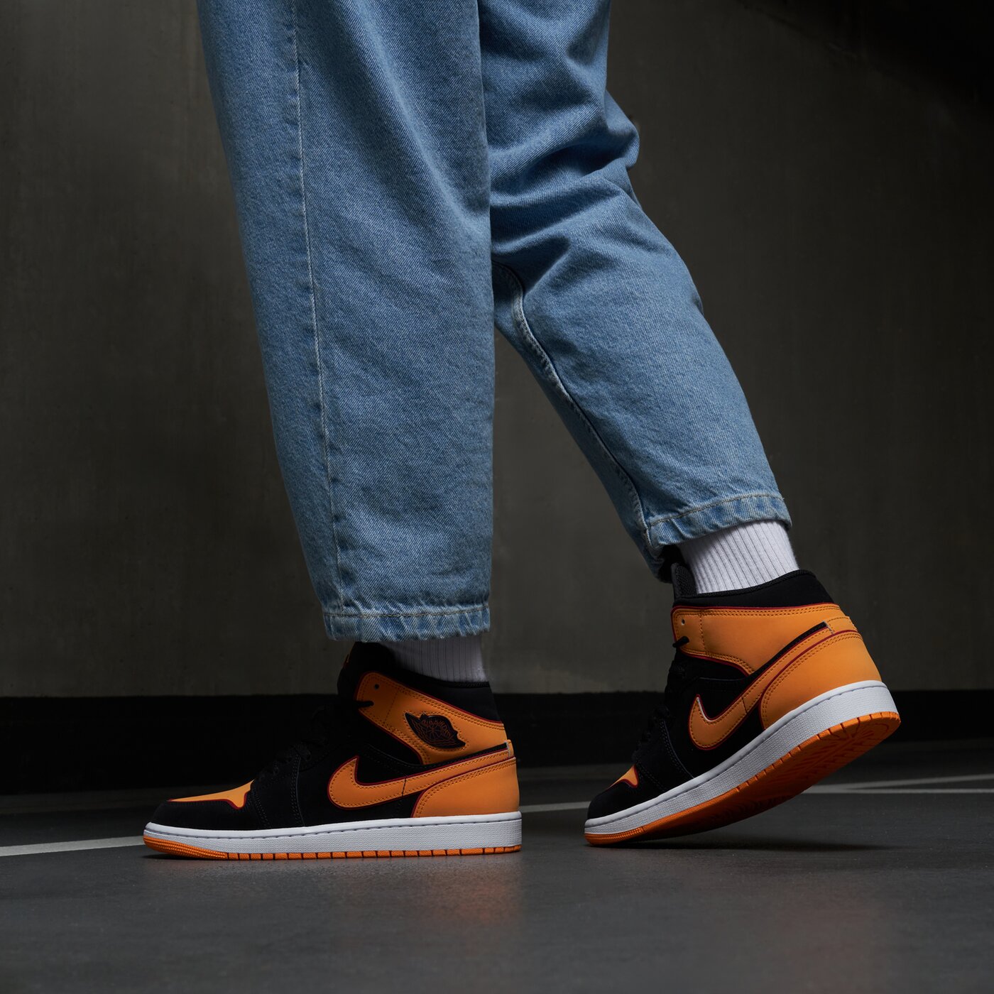 Мъжки маратонки AIR JORDAN 1 MID fj4923-008 цвят черен