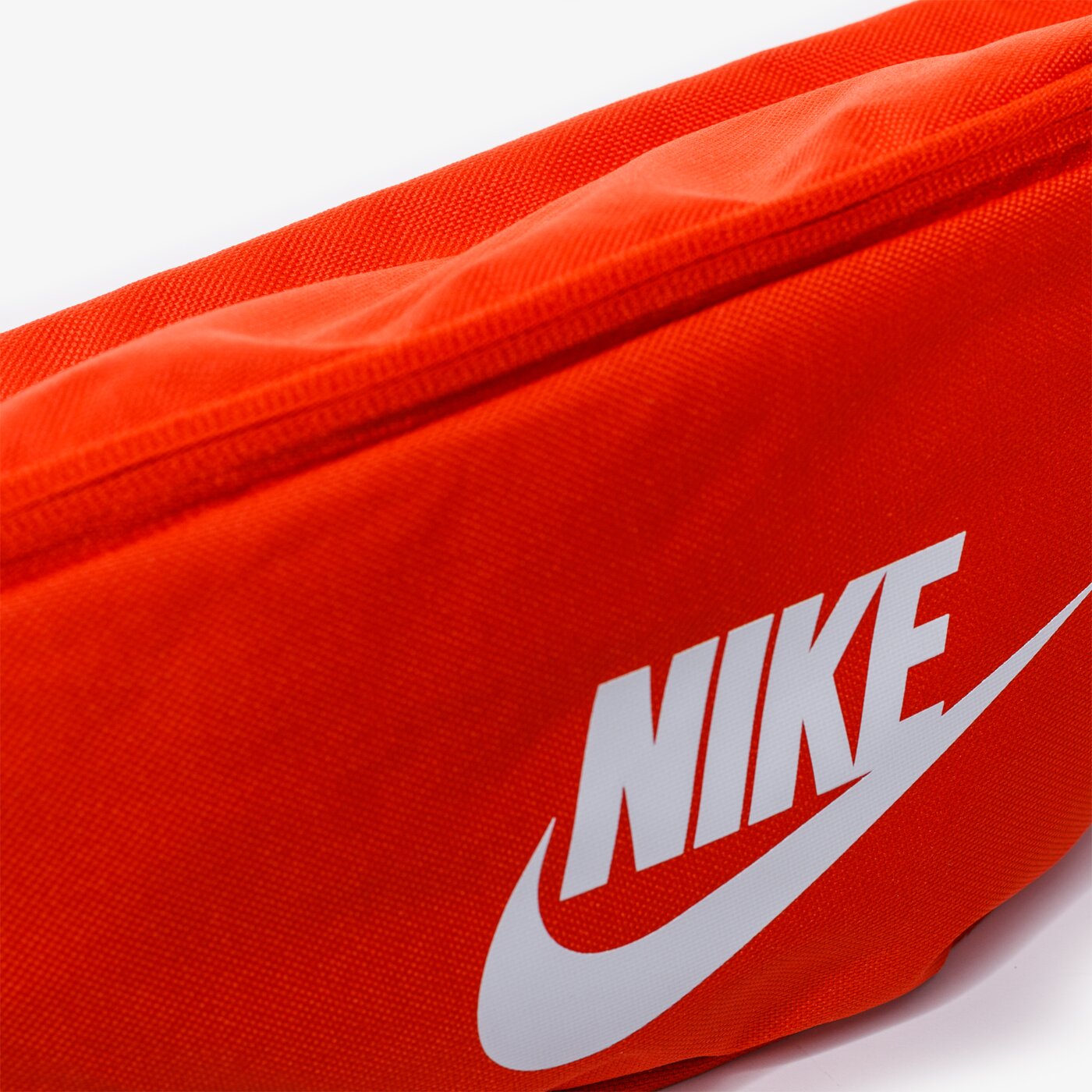 Дамска чанта за кръст NIKE ЧАНТА ЗА КРЪСТ SPORTSWEAR HERITAGE ba5750-891 цвят оранжев