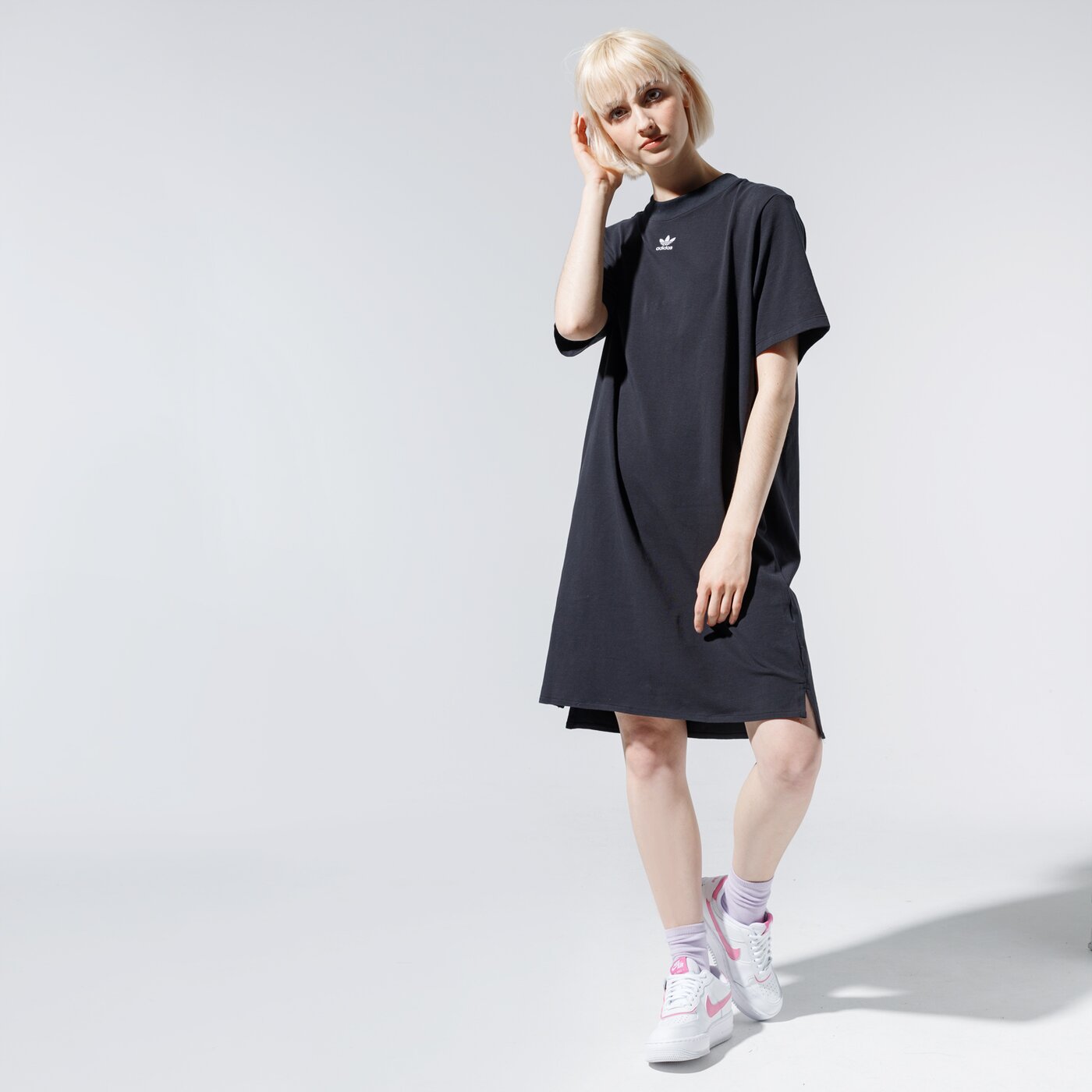 Дамски ADIDAS РОКЛЯ TRF АНЦУГS fm3276 цвят черен