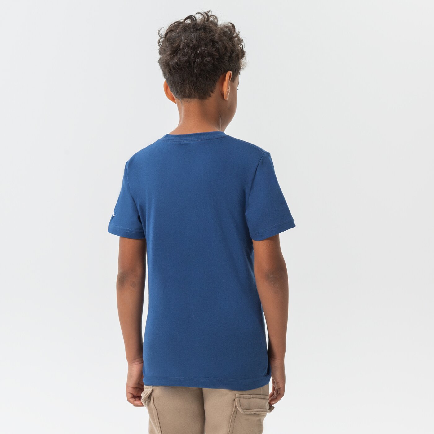 Детска тениска JORDAN ТЕНИСКА HIGH BRAND SCRAMBLE BOY 95b824-u41 цвят тъмносин